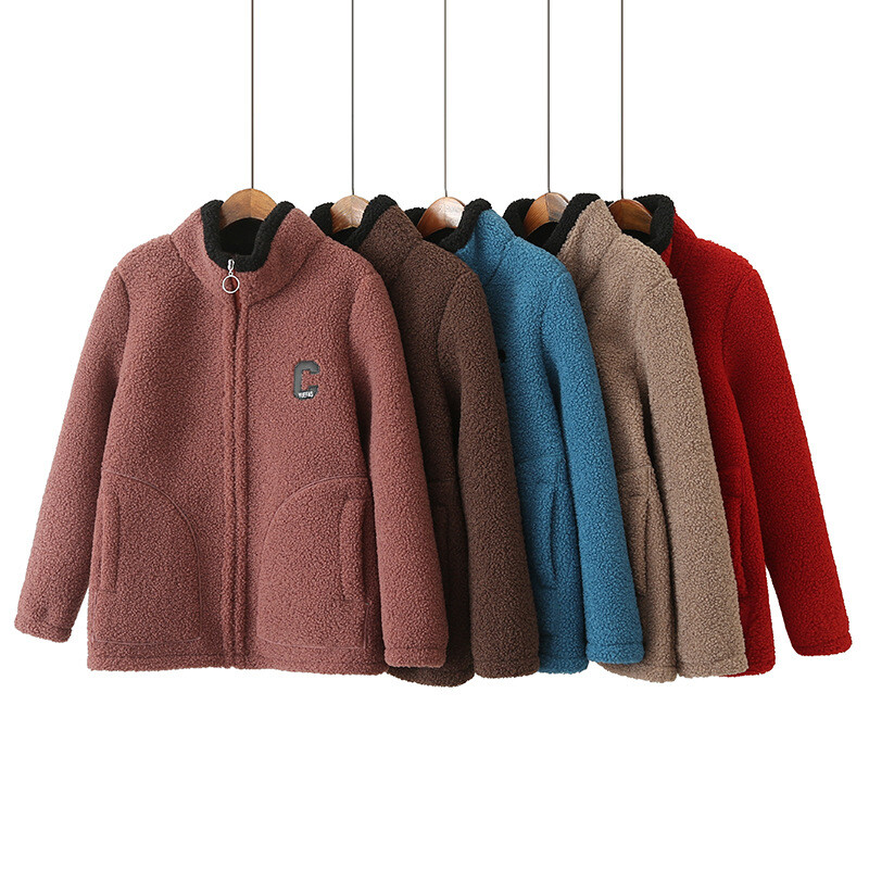 2022 Зимно дамско палто с големи размери Ежедневно модно яке с надпис с букви Стойка яка Кадифе Топло яке от поларен флис Извити дрехи