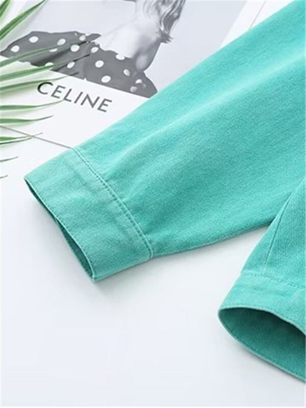 Ženska odjeća velikih veličina Proljetni i jesenski kratki kaput Elegantna jakna od punog platna s reverima, višestrukim gumbima i džepovima