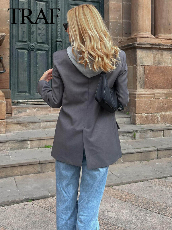 TRAF 2024 Ženske ležerne jakne dugih rukava s kapuljačom i spojenim džepovima Jednobojna lažna dvodijelna ženska modna vintage majica Chic jakna