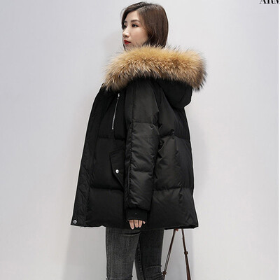 Parke s prirodnim velikim krznenim ovratnikom Modni kratki kaput Ženske zimske jakne 2022. Ženski široki ženski kaput Topla, elegantna puhasta jakna