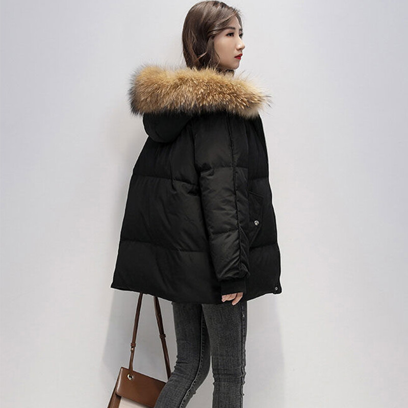 Parke s prirodnim velikim krznenim ovratnikom Modni kratki kaput Ženske zimske jakne 2022. Ženski široki ženski kaput Topla, elegantna puhasta jakna