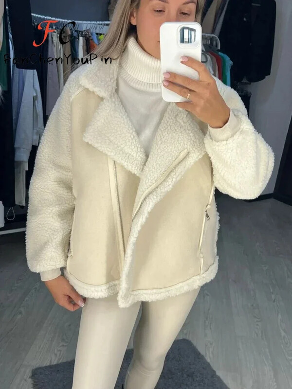 Ženski kaput Jesen Zima 2024. Nova široka jakna s velikim reverom od janjeće vune prekrivena gumbima Modni ležerni mekani topli kaputi od umjetnog krzna Žene