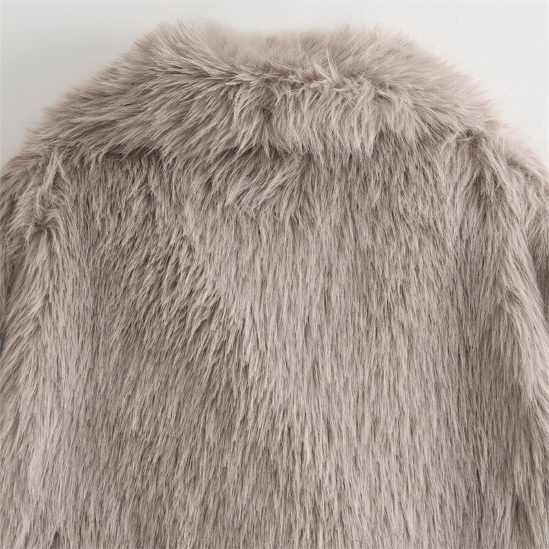 RZRA2024 uus naistemoe temperament mitmekülgne lahtine suure revääriga kunstkarusnahast efektiga jakk mugav ja soe