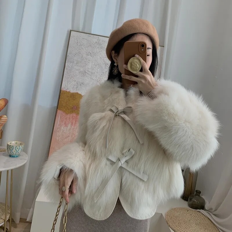 Ženska kratka zimska jakna 2024. Nova bunda od umjetnog krzna Modna široka gornja odjeća od pliša Ženska luksuzna jakna od imitacije lisičjeg krzna
