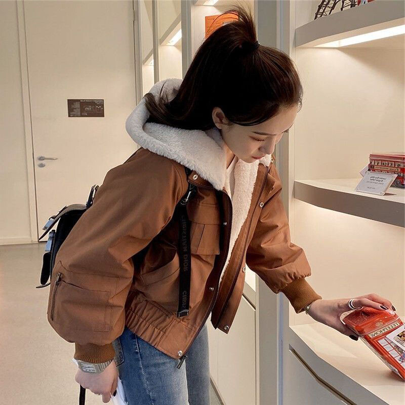 Lucyever naiste fliisist talvejoped Korea lahtised pikkade varrukatega kapuutsiga lühike parkmantel Naiste 2023. aasta uus šikk, soe plush välisriietus