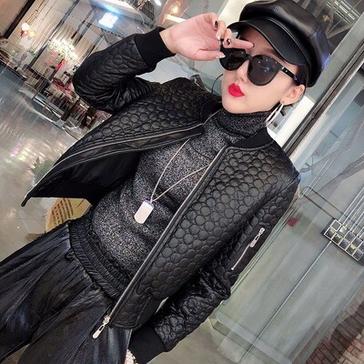 Jesen 2024. Novi ženski kožni kaput O-izreza dugih rukava kratka gornja odjeća Tanka motociklistička jakna PU kožna ženska