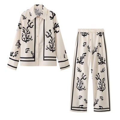 2024. Proljeće ljeto Žensko odijelo s printom Ženska ležerna bluza s reverima dugih rukava Hlače širokih nogavica Modna meka gornja odjeća za putovanje na posao