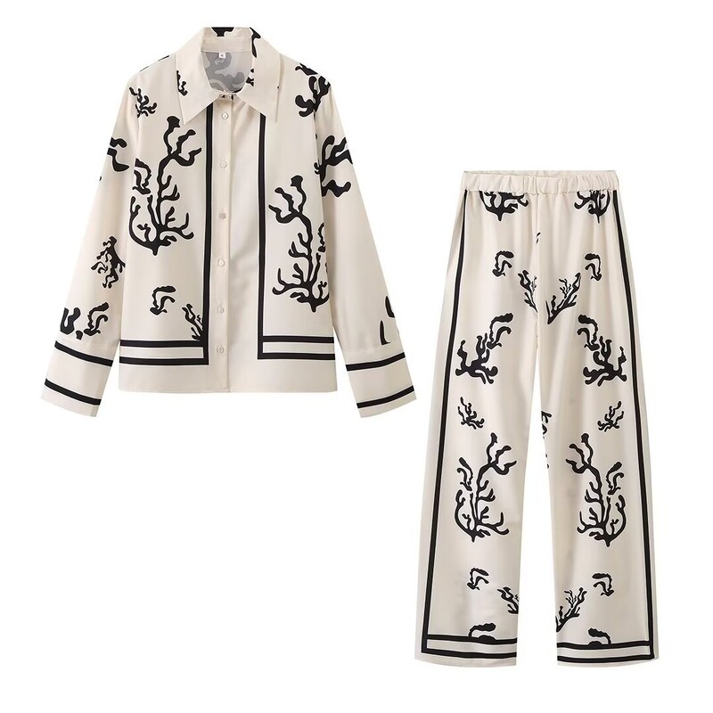 2024. Proljeće ljeto Žensko odijelo s printom Ženska ležerna bluza s reverima dugih rukava Hlače širokih nogavica Modna meka gornja odjeća za putovanje na posao