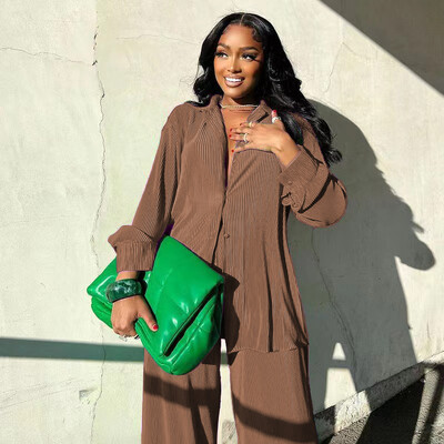 QFAF moodne plisseeritud naiste komplekt pikkade varrukatega ülisuure särgi ja laiade pükstega 2023 elegantne spordidress, kaks 2-osalist komplekti