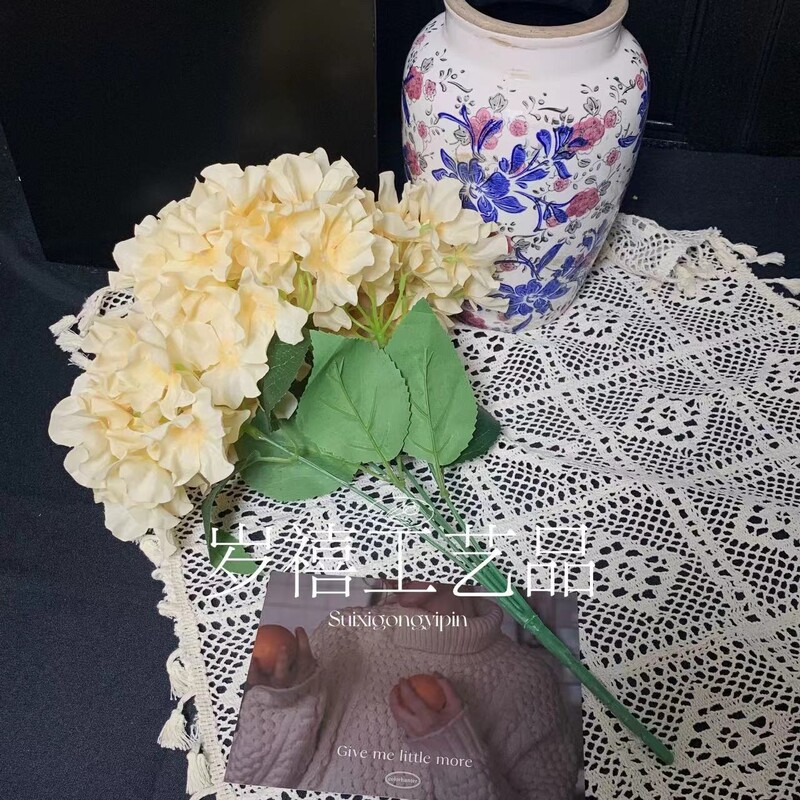 Simuleeritud lill 5 peaga hortensia lill Lihtne üheharuline hortensia pulmamaastiku fotograafia siidist lill sisekaunistus võltslill