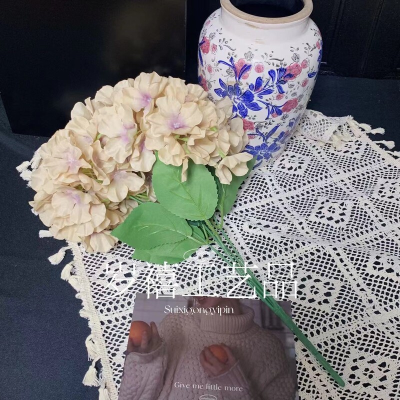 Simuleeritud lill 5 peaga hortensia lill Lihtne üheharuline hortensia pulmamaastiku fotograafia siidist lill sisekaunistus võltslill