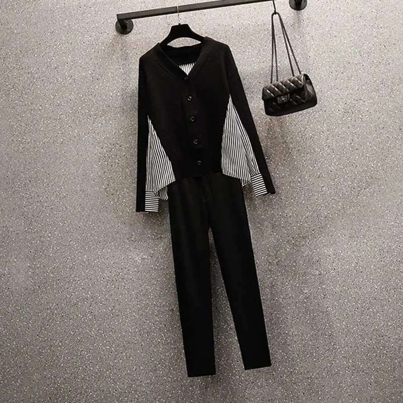 Kevadine uus salendav ja vananemist vähendav V-kaelusega nööbiga triibuline lapiline topp elastse vöökohaga vabaajapükste kaheosaline komplekt