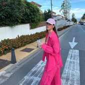 Europski i američki stil Proljeće 2024. Ženska nova modna i ležerna jednobojna košulja i hlače s efektom bora na reveru