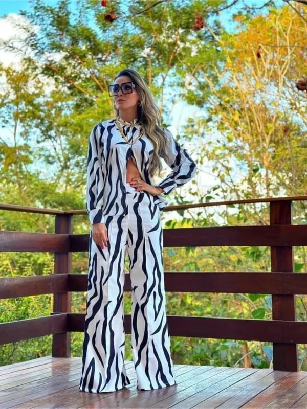 Ženski 2-dijelni set 2024. Proljeće Jesen Košulja s cvjetnim printom Komplet hlača širokih nogavica Modni uredski ženski ležerni dnevni set košulja