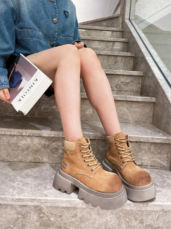 European Station Vintage Ženske jesen 2024. Nove male kratke čizme s debelim potplatom u britanskom stilu