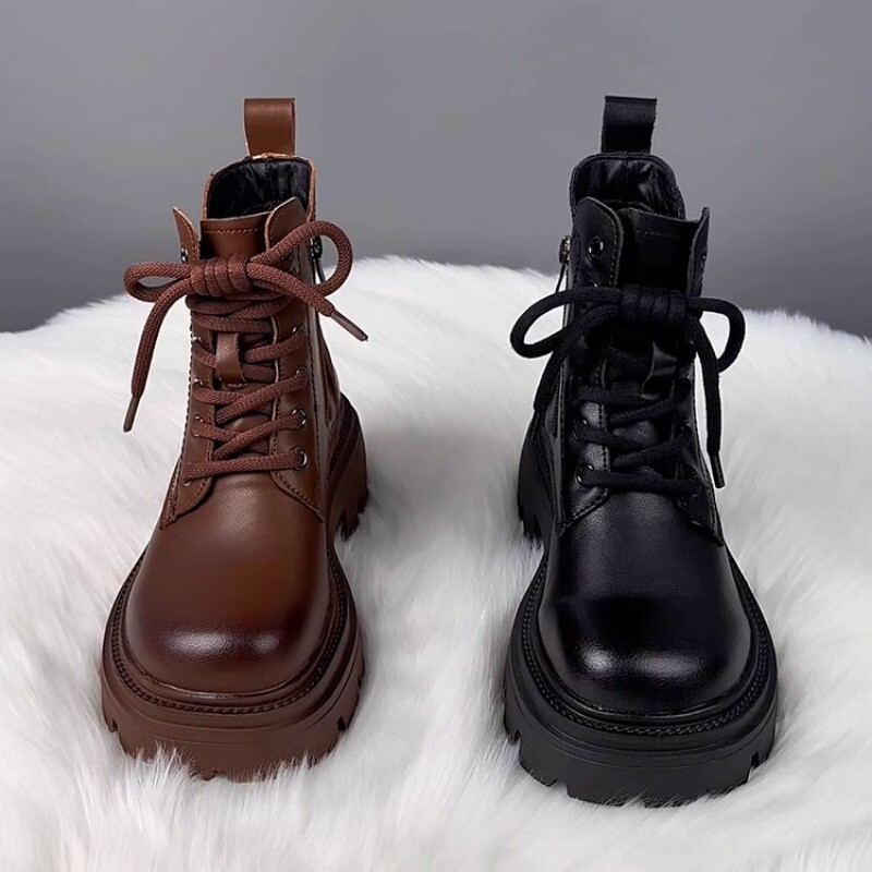 Sügistalvised pehmed soojad poolsaapad naistele 2023 Uued Punk-suured platvormkingad, paksu põhjaga libisemiskindlad mootorrattasaapad