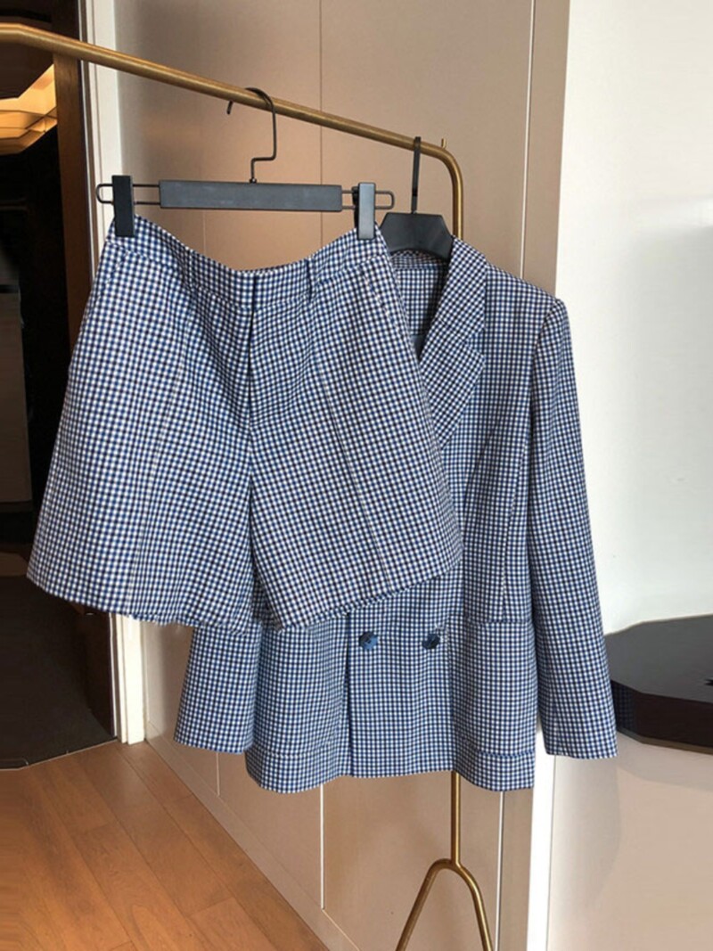 2024 Модно яке Костюм за жени Блейзър с дълъг ръкав и къси панталони Комплект от две части Корейски стил Есенно пролетно облекло Дрехи