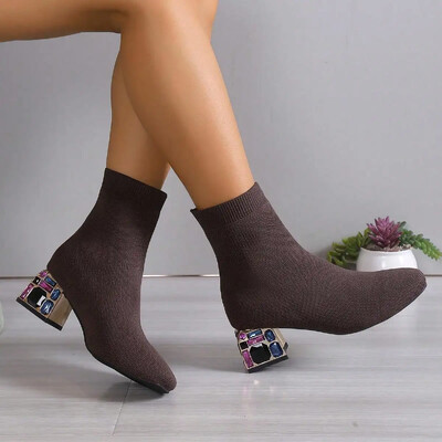 Naiste soodusmüük kõrged kontsad lühikesed saapad 2023. aasta talvel Disainer kandilise varbaga võrk, hingav veniv sokk, platvormkingad