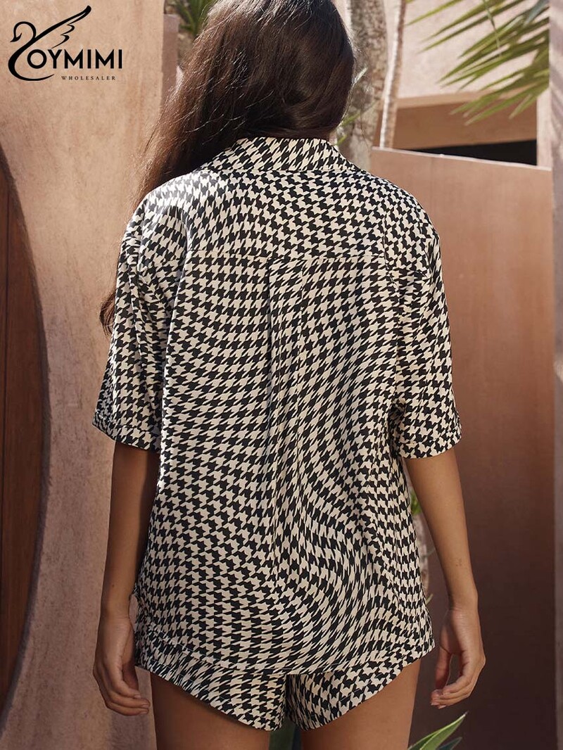 Oymimi Ежедневни комплекти с черен принт за жени 2 бр. Елегантни блузи с копчета с половин ръкав и къси панталони с шнурове Дамски комплекти