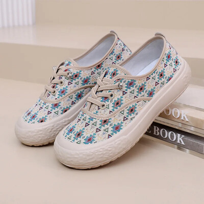 Kevadised ja sügisesed uued naistejalatsid hingavad vabaaja platvormiga lõuendjalatsid Lamedad libisemiskindlad kalamehejalatsid