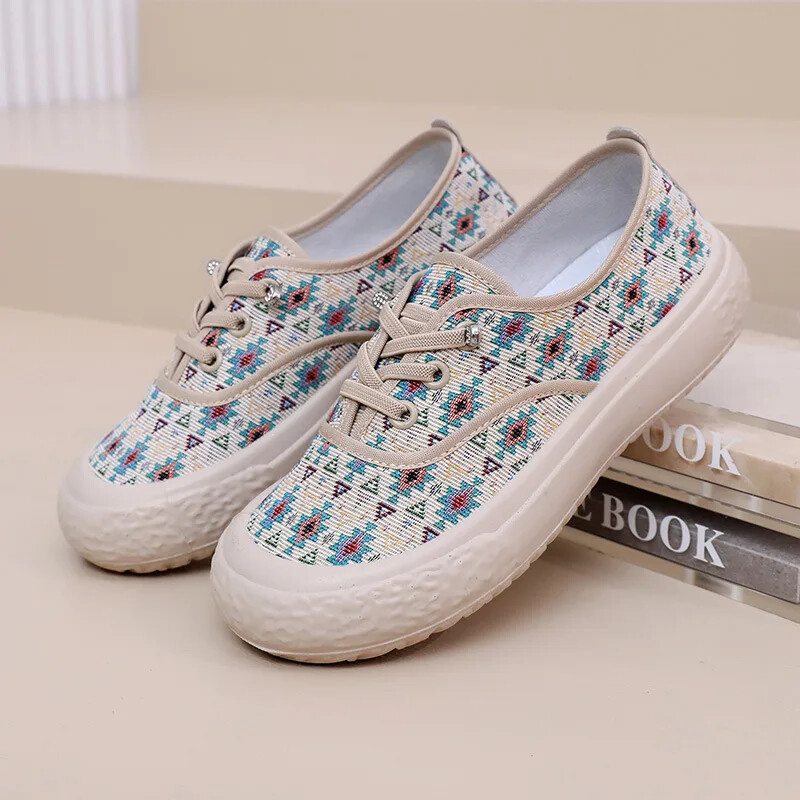 Kevadised ja sügisesed uued naistejalatsid hingavad vabaaja platvormiga lõuendjalatsid Lamedad libisemiskindlad kalamehejalatsid