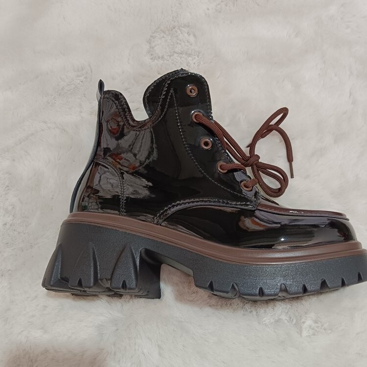 Zdepaste borbene kratke cipele za žene Ženske gležnjače na vezanje Obuća Punk stilske čizme Visoka platforma s vezicama Goth Jesen
