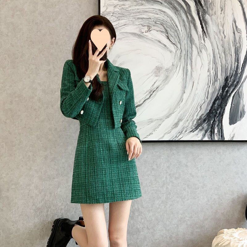 Naiste tviid 2-tk komplekt roheline pikkade varrukatega revääriga jope+camisole seelik 2024 uus sügis/talv väikese lõhnaga stiilikomplekt