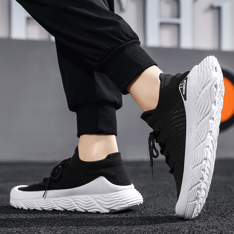Muška cipela 2024. Nove udobne, svestrane muške zaštitne cipele za vanjsku upotrebu, ležerne prozračne tenisice, moderne tenisice za trčanje