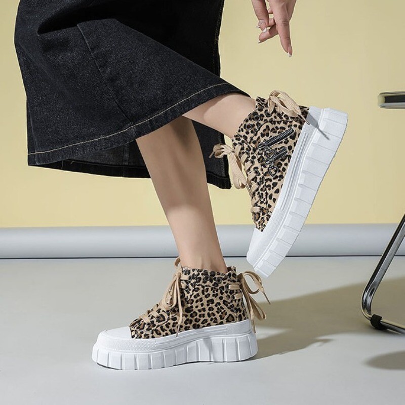 Trendi platnene cipele 2024. Nove debele potplate s metalnim zatvaračem za povećanje visine Srce Dekoracija Ležerne sportske ženske cipele Tenisice