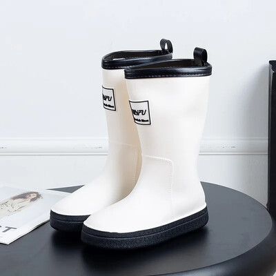 Нови ботуши за дъжд Дамски летни противоплъзгащи се тенденции Меки обувки за дъжд Външен риболов на крак Зимни топли водоустойчиви обувки с дебела подметка