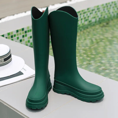 Водни обувки Дамски ботуши за дъжд Дамски модни корейски водоустойчиви неплъзгащи се износоустойчиви ботуши Платформени гумени работни ботуши