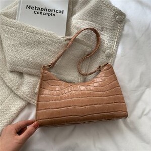 Modna izuzetna torba za kupovinu Retro ležerne ženske torbe na rame Ženska kožna jednobojna ručna torbica s lancem