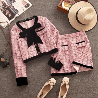 Elegantni mali mirisni dvodijelni set od tvida za proljeće i jesen Ženski kratki sako s mašnom + mini suknja visokog struka Ružičasto odijelo