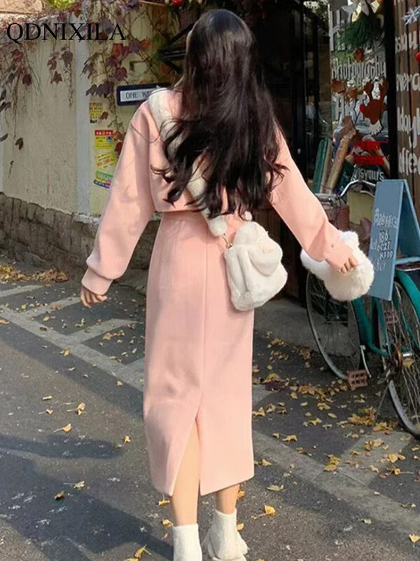 Jesen Zima Novo žensko elegantno odijelo Kompleti od 2 komada Slatki modni kratki kaput od tvida visokog struka Uske suknje Ženska odjeća