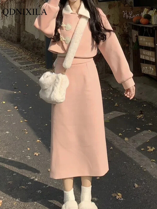 Jesen Zima Novo žensko elegantno odijelo Kompleti od 2 komada Slatki modni kratki kaput od tvida visokog struka Uske suknje Ženska odjeća