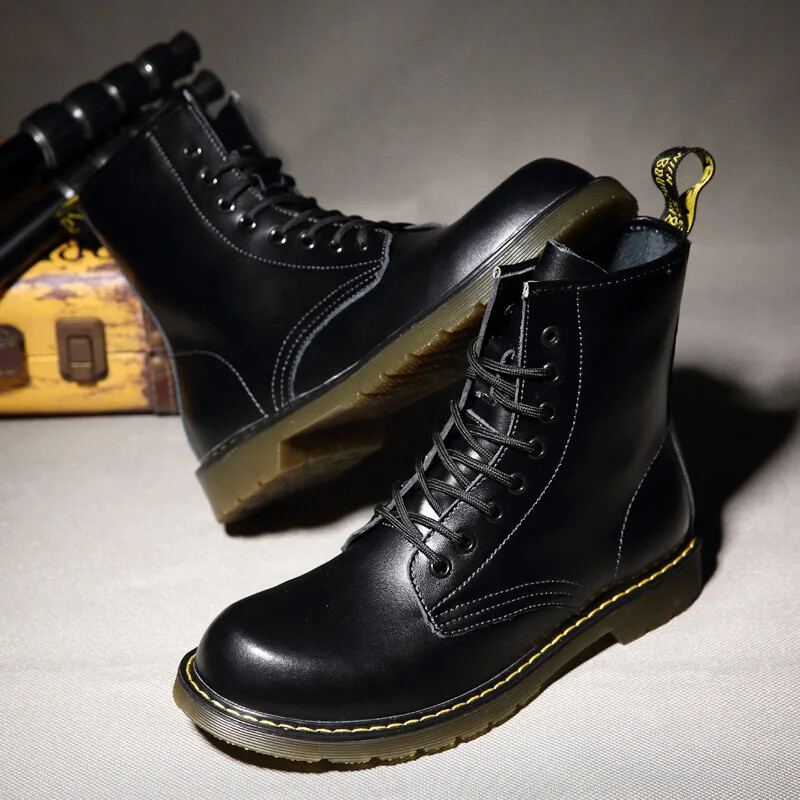 Ženske korejske gležnjače s debelim potplatom u stranom stilu od svijetle kože i kašmira Jesensko-zimske čizme u britanskom stilu