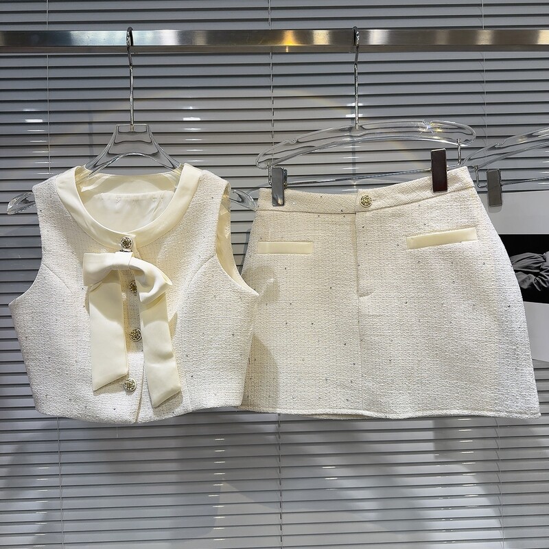 PREPOMP 2024. Ljeto bez rukava, jednoredno kopčanje, mašna, povez, prsluk od tvida, kratka suknja, dvodijelni komplet ženske odjeće GR421