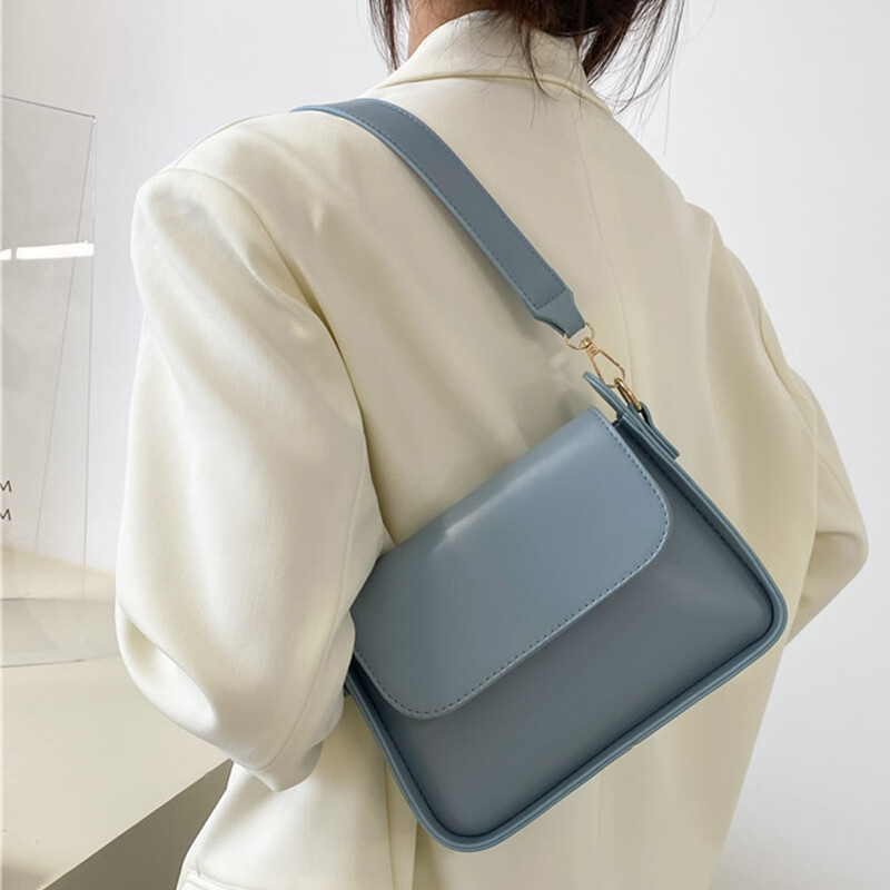 Trendikas moodne klapiga õlakott naistele PU-nahast kaenlaaluste kotid Disainer ühevärviline käekott ja rahakott tüdrukutele.