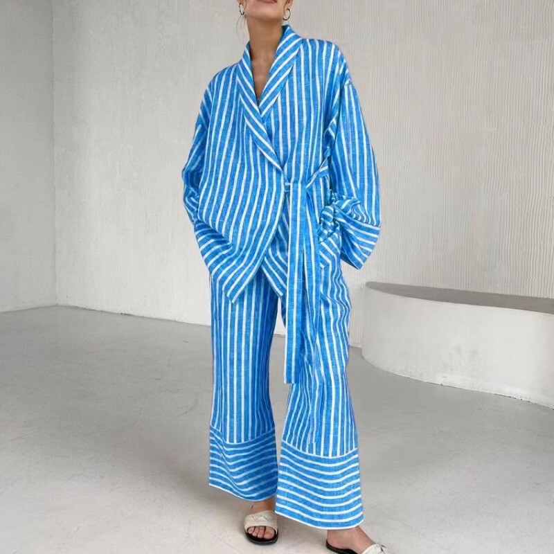 2024. aasta sügise vabaaja triibulised ülikonnad Elegantne kõrge vöökohaga laia pükste komplekt Moodne reväär pikkade varrukatega särgid, kaheosaline komplekt naiste komplekt