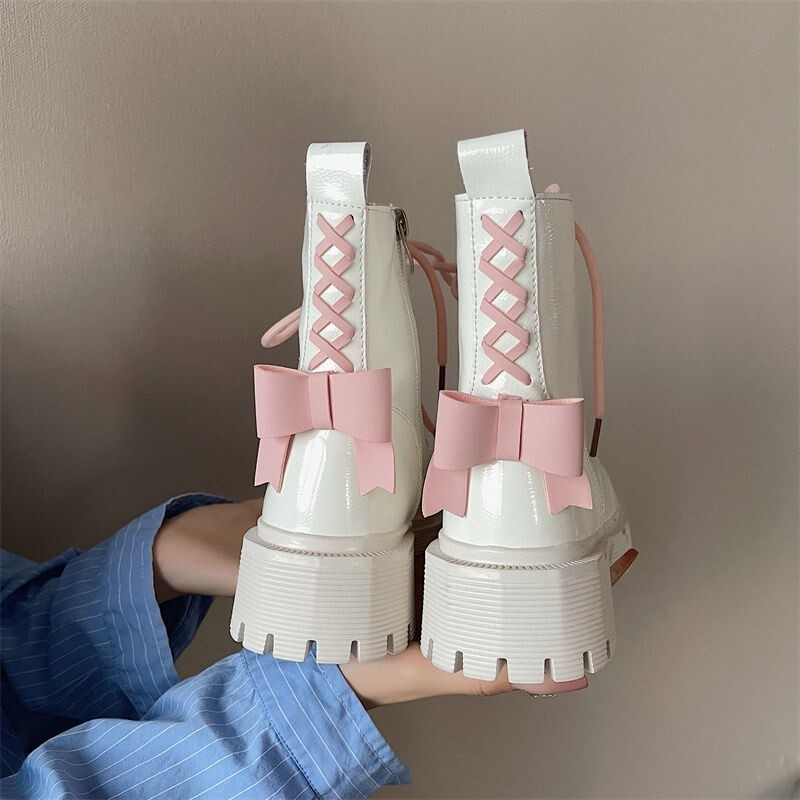 Čizme za žene s ružičastom mašnom kontrastne boje lakirane biciklističke čizme u britanskom stilu Gležnjače s platformom Cipele s neklizajućim debelim potplatom