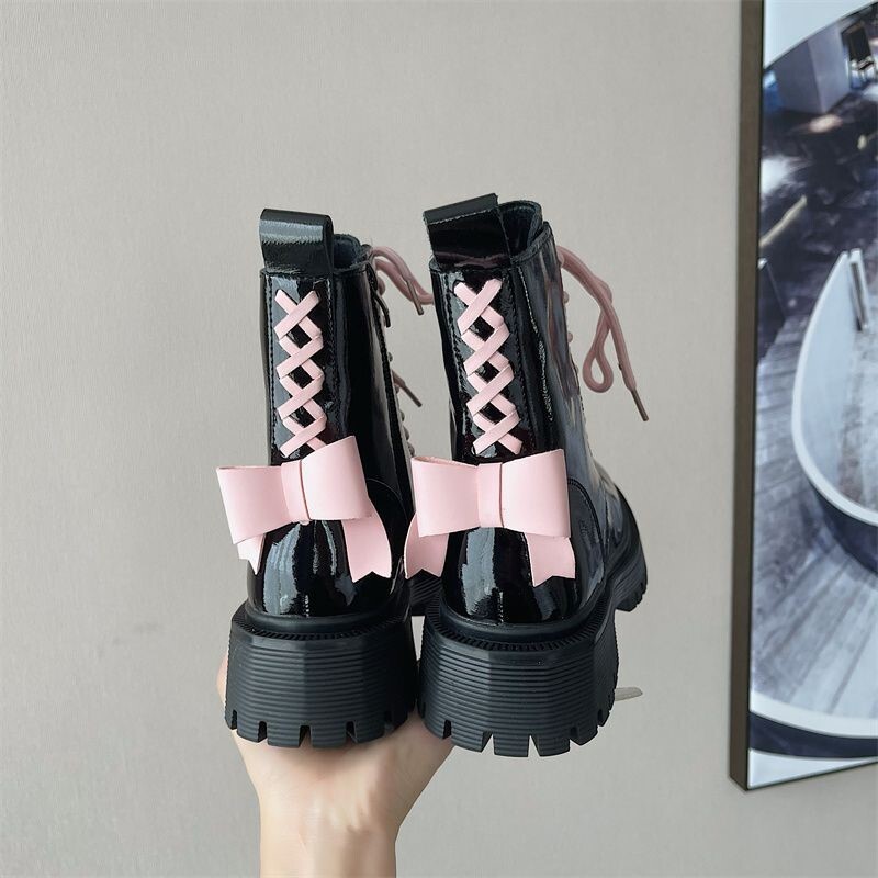 Čizme za žene s ružičastom mašnom kontrastne boje lakirane biciklističke čizme u britanskom stilu Gležnjače s platformom Cipele s neklizajućim debelim potplatom