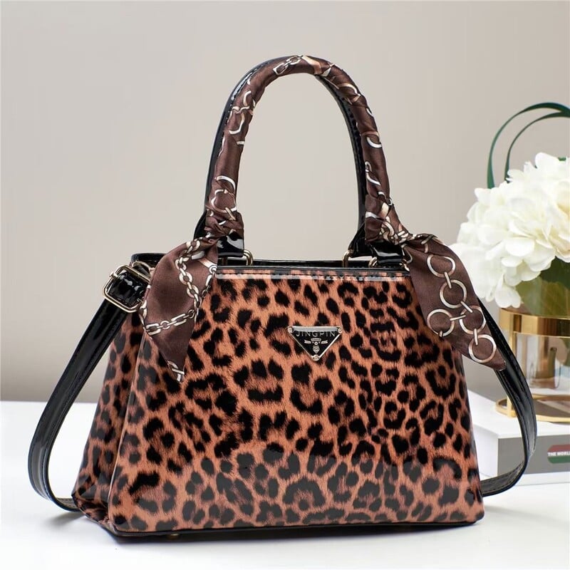 Izravna tvornička prodaja ručna torbica velikog kapaciteta s leopard printom vrhunska modna fleksibilna torbica s ogledalom jednostavne teksture