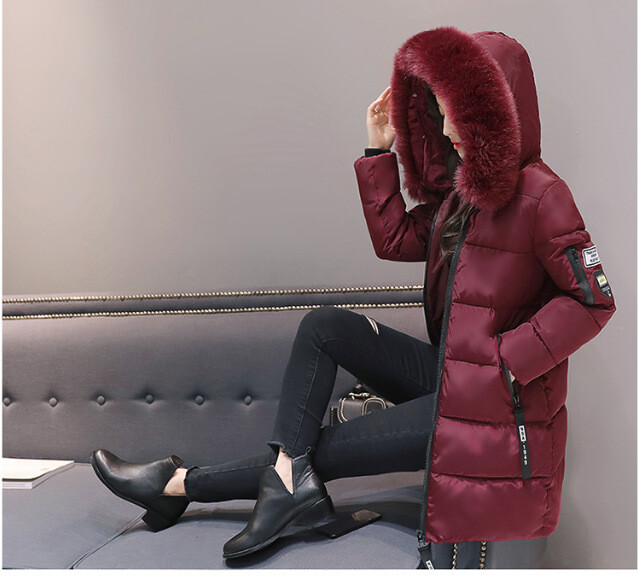 Jachetă nouă, căptușită din bumbac, 2021, pentru femei, cu guler mare de blană Jachetă cu puf în stil coreean Jachetă groasă din bumbac cu litere la modă