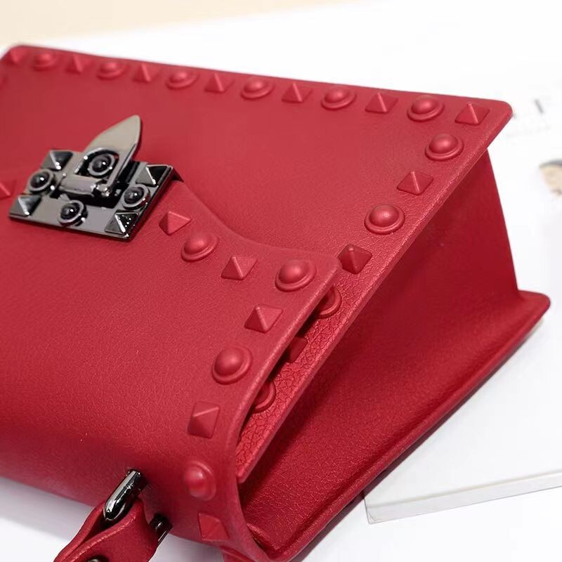 Дамски чанти с нитове Модни закопчалки Crossbody през рамо Bolsos Женски клъч Messenger чанти Портмонета Дамска квадратна чанта за мобилен телефон