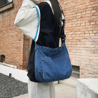 Ženska traper vintage torba Visokokvalitetna kaubojska torba preko ramena Dizajnerska kurirska torba Ženska torba za putovanje na posao velikog kapaciteta