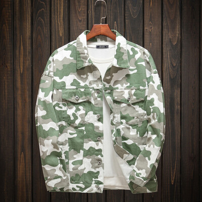 Muška kamuflažna traper jakna s printom Ležerni kaput vojnozelenocrvena