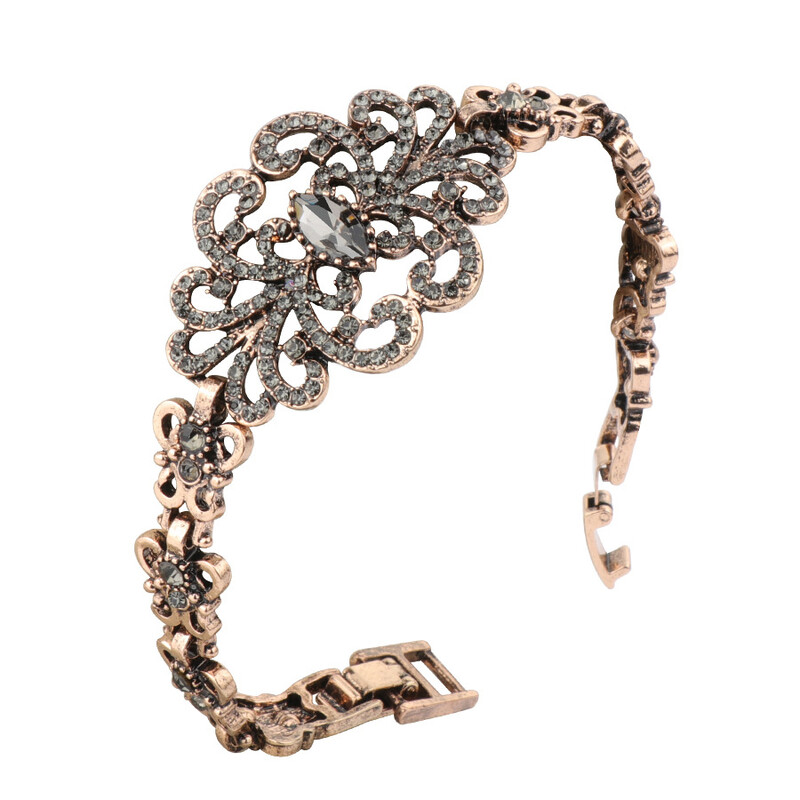 Piiriülene populaarne antiikne kullast kristallist käevõru Euroopa ja Ameerika retromoodne õõnes nikerdatud tsirkoonist käevõru 