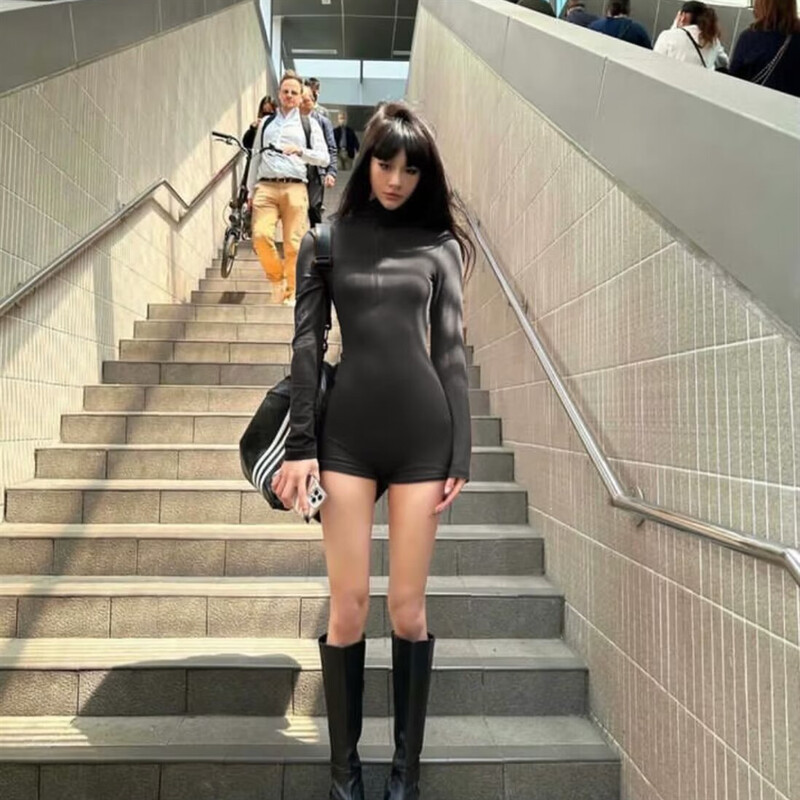 Ženski kombinezon dugih rukava, crne sportske kratke hlače, korejski stil, vrhunsko, žensko, zgodna djevojka, proljeće, 2024.