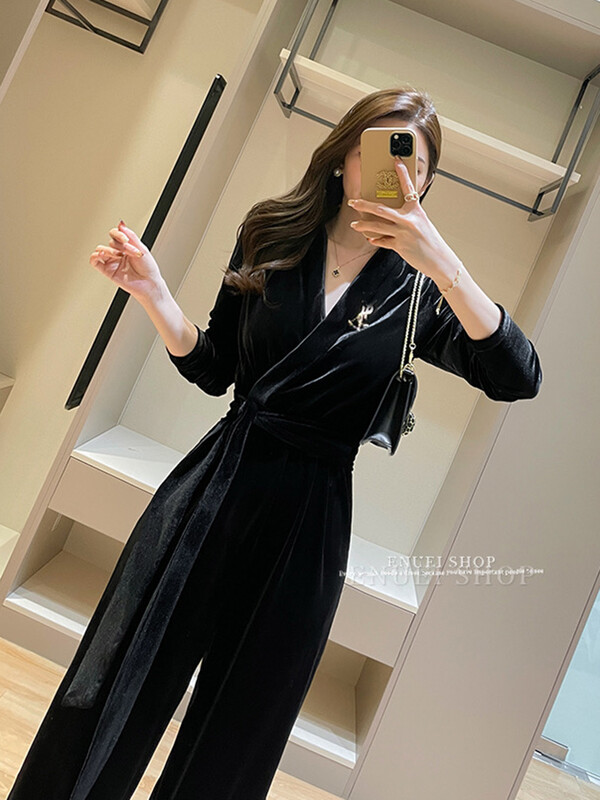 2024. aasta moodne musta sametist kombinesooni naiste kevad-sügis kõrge vöökohaga kontorinaiste kombinesoonid, Femme elegantsed kombinesoonid