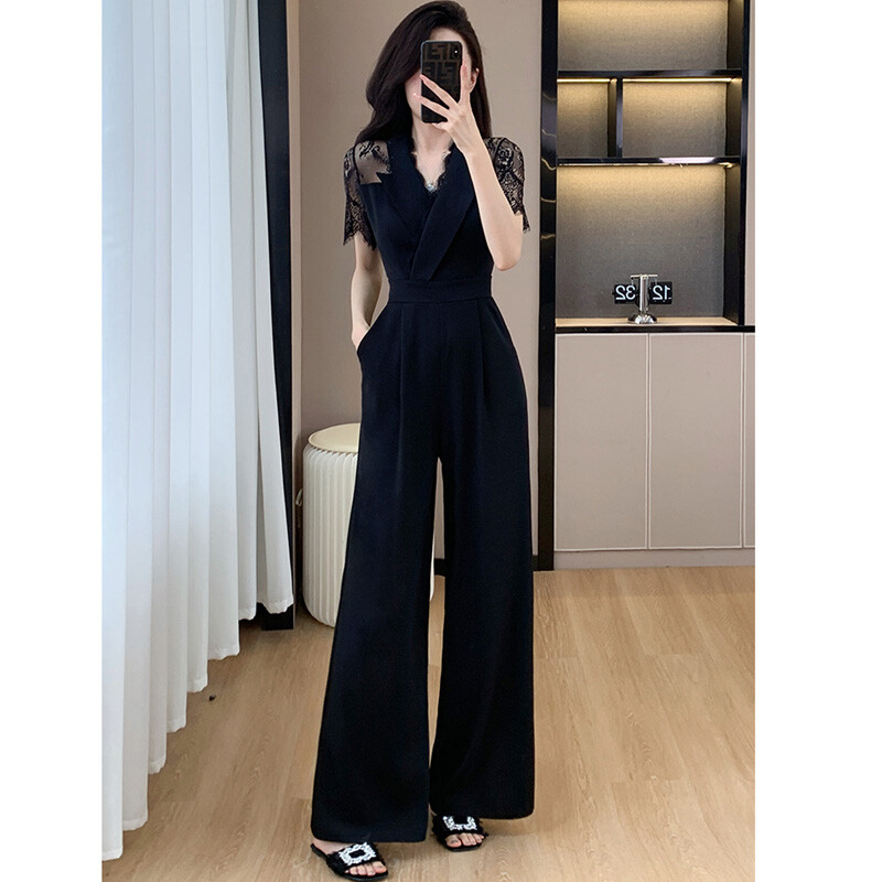 Ljeto 2024. Elegantni modni seksi kombinezon s čipkom za žene s V izrezom i kratkim rukavima, uredski OL, tanke široke hlače s visokim strukom